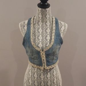 Cropped Jean Vest with Lace Trim